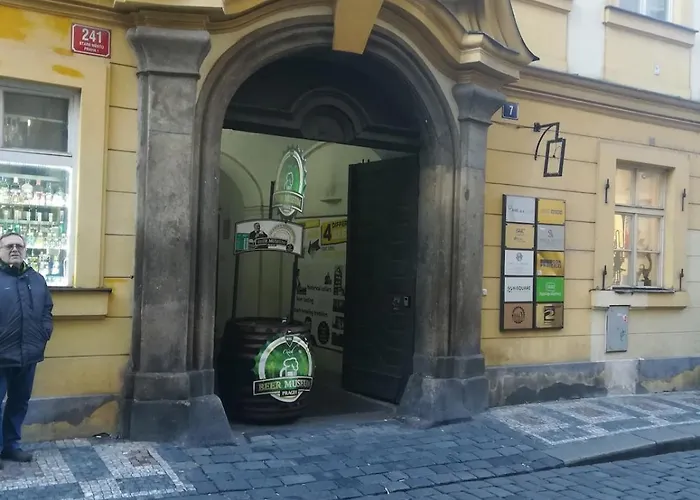 Old Town Center Just In 3 Min Walk Private B Praag