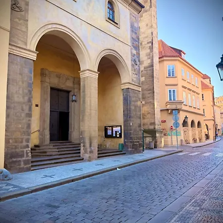 Old Town Center Just In 3 Min Walk Private B